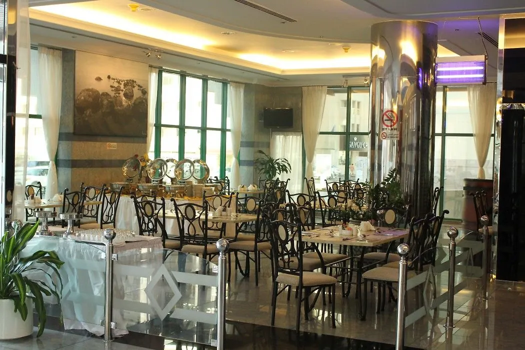 دبي Wescott Pearl Hotel Apartments شقة فندقية